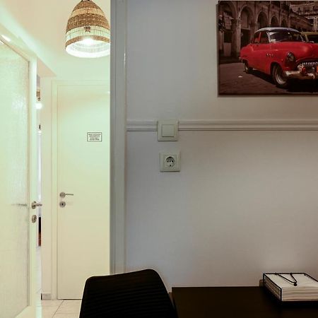 Thessaloniki Center Deluxe Apartment Екстер'єр фото