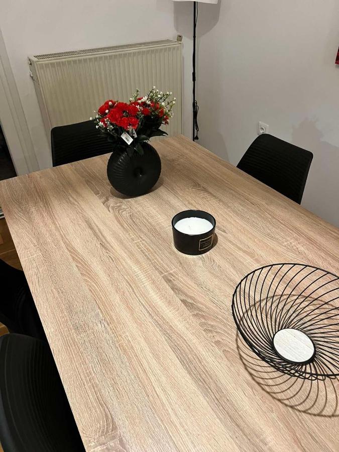 Thessaloniki Center Deluxe Apartment Екстер'єр фото