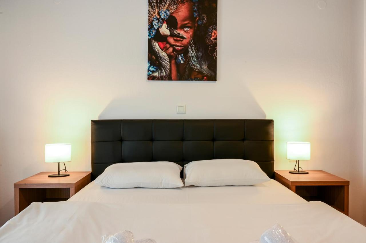 Thessaloniki Center Deluxe Apartment Екстер'єр фото