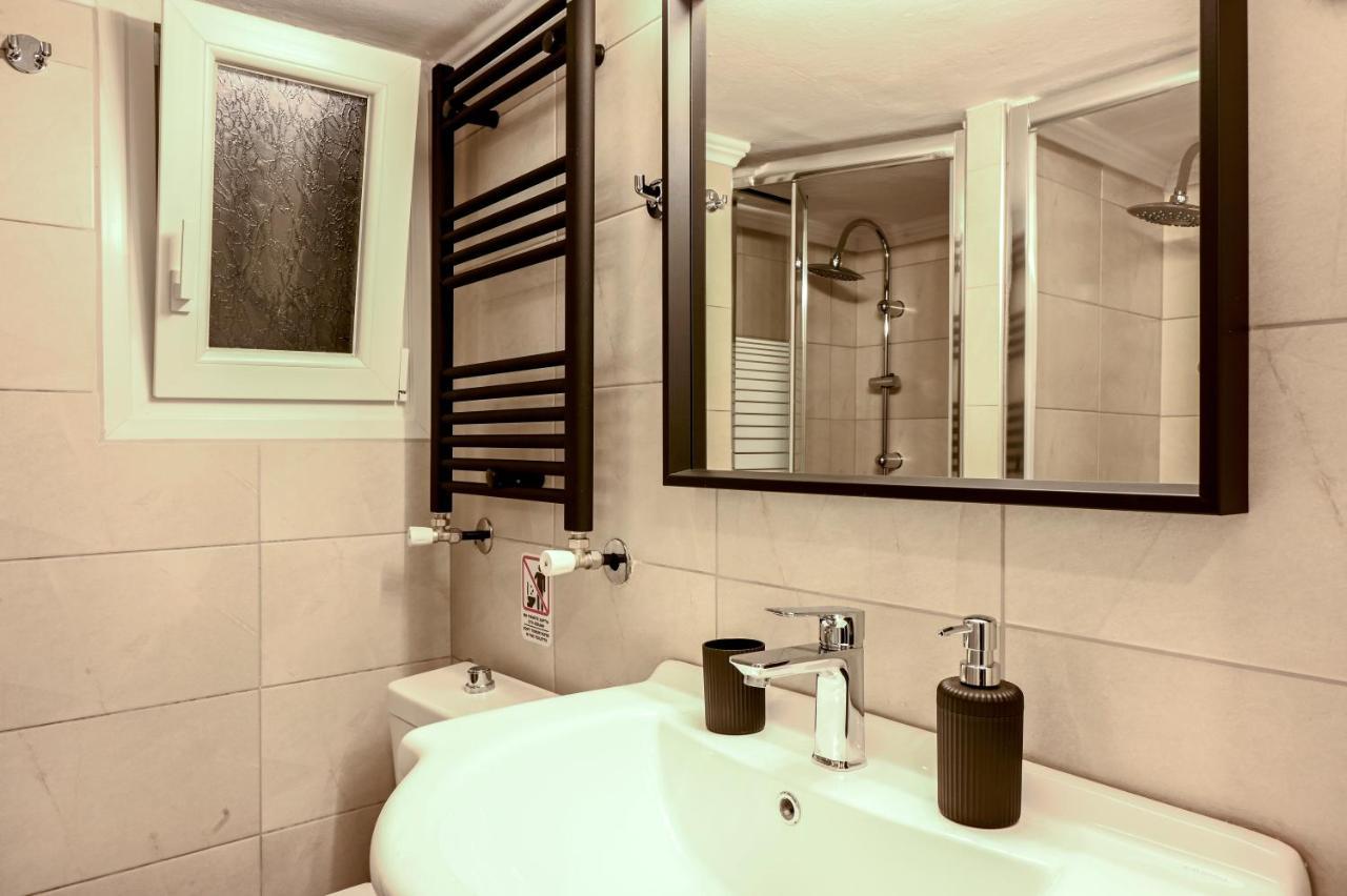 Thessaloniki Center Deluxe Apartment Екстер'єр фото