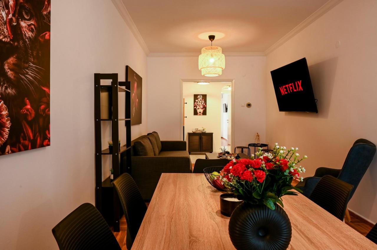Thessaloniki Center Deluxe Apartment Екстер'єр фото